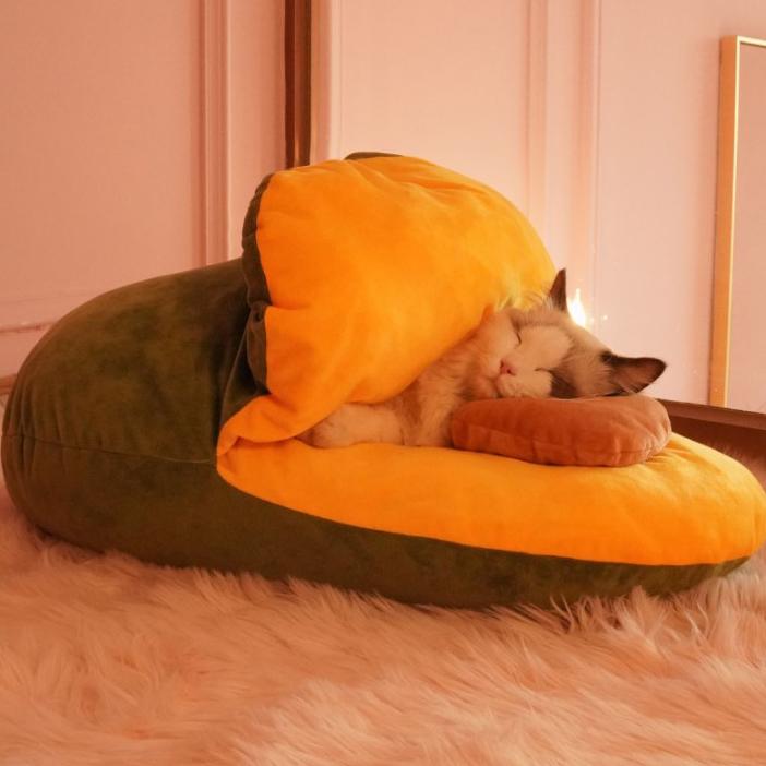 Covered Warming Bag Detachable Pet Bed