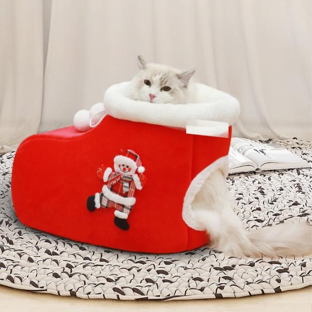 Christmas Shoes Shape Cat And Dog Bed