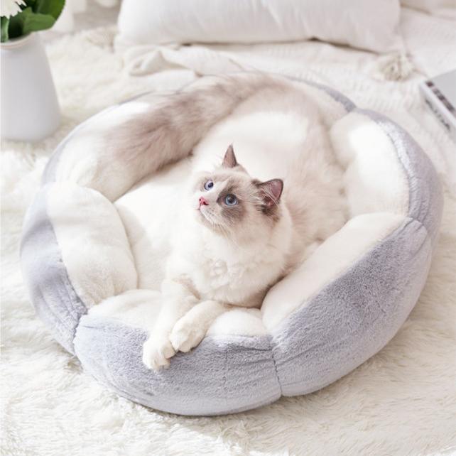 Flower Warming Flush Cat And Dog Bed