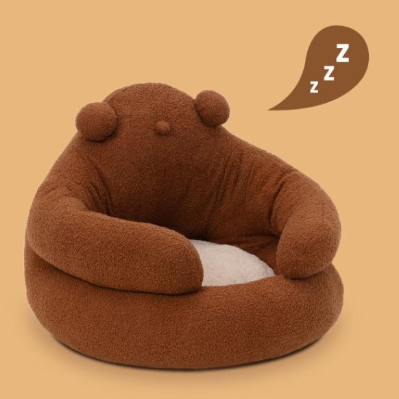 Bear Hug Warming Pet Bed