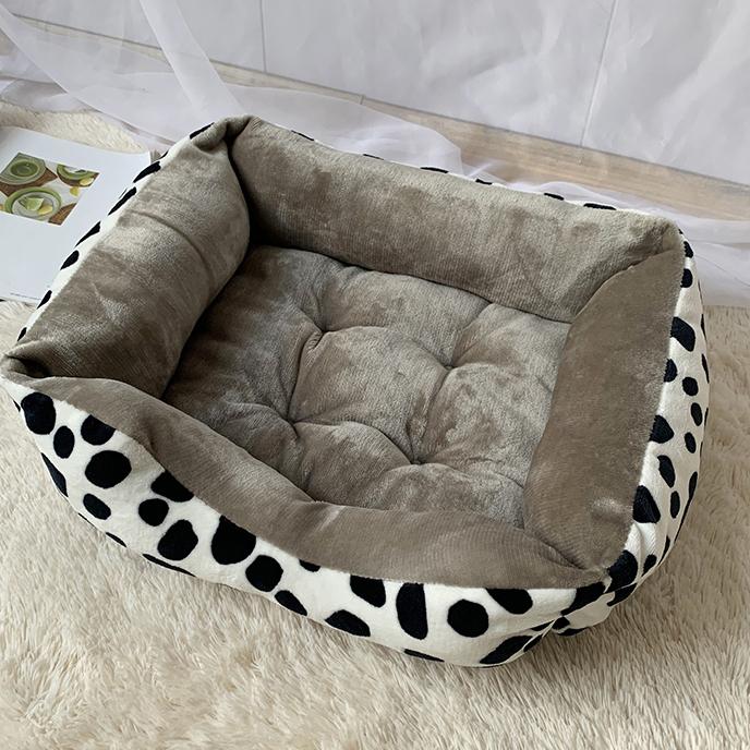 Winter Warming Cat And Dog Bed